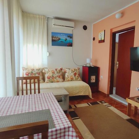 Apartments Ruza Budva Bilik gambar