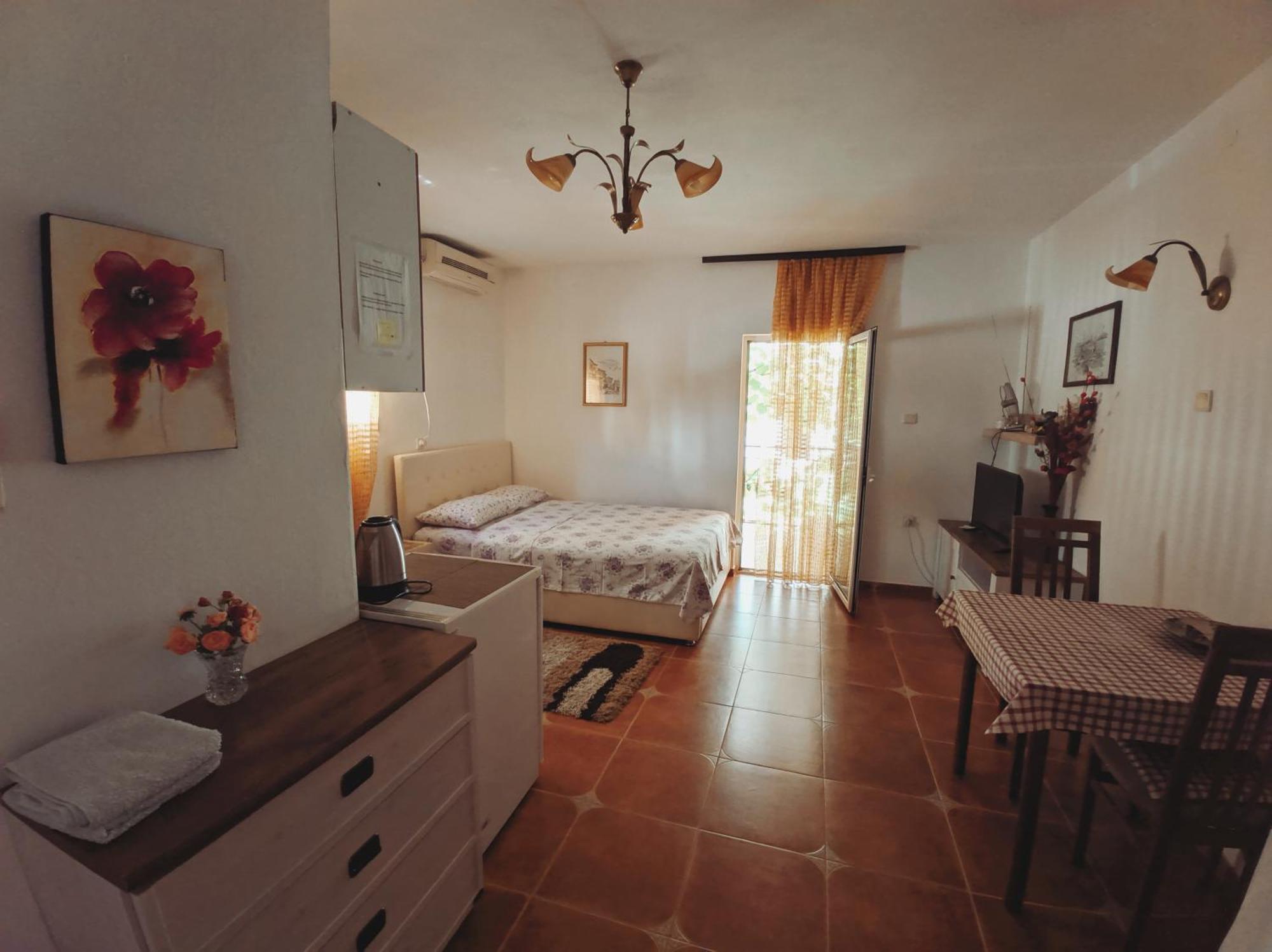 Apartments Ruza Budva Bilik gambar