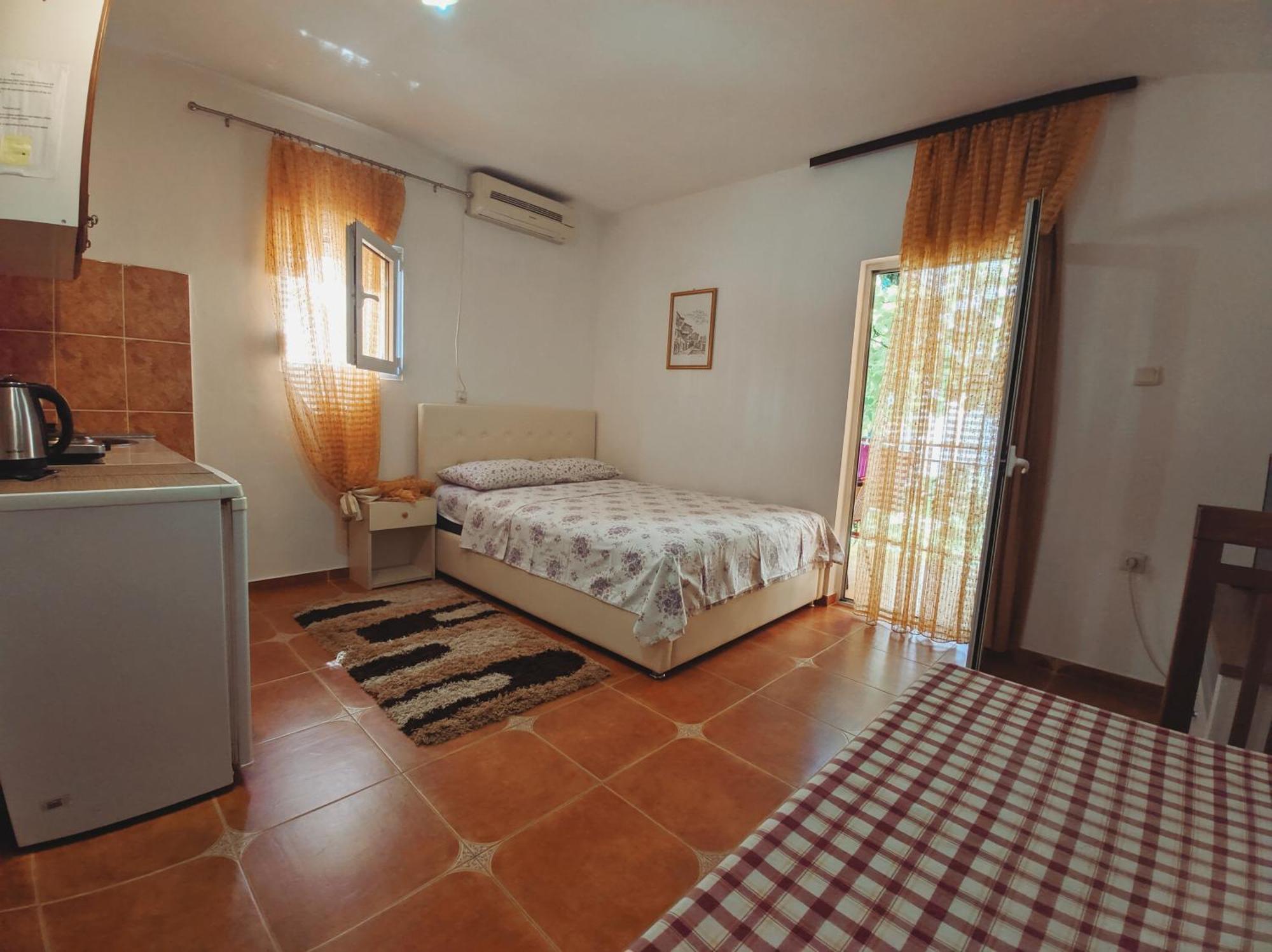 Apartments Ruza Budva Bilik gambar